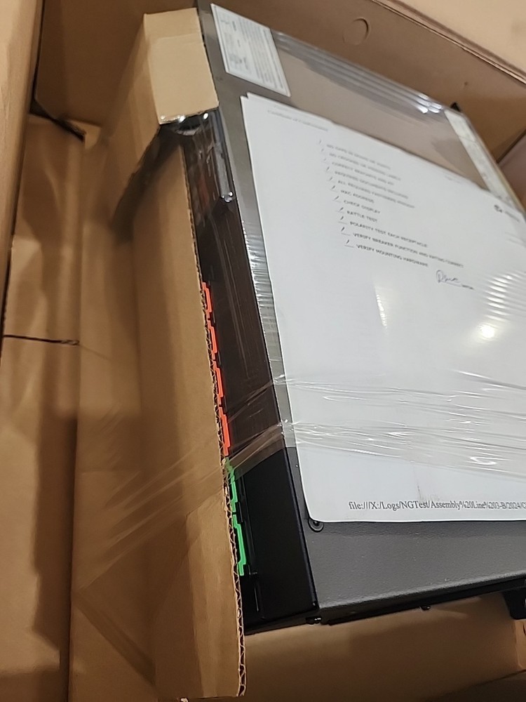 Vertiv Geist VP5UV400 Power Distribution Unit