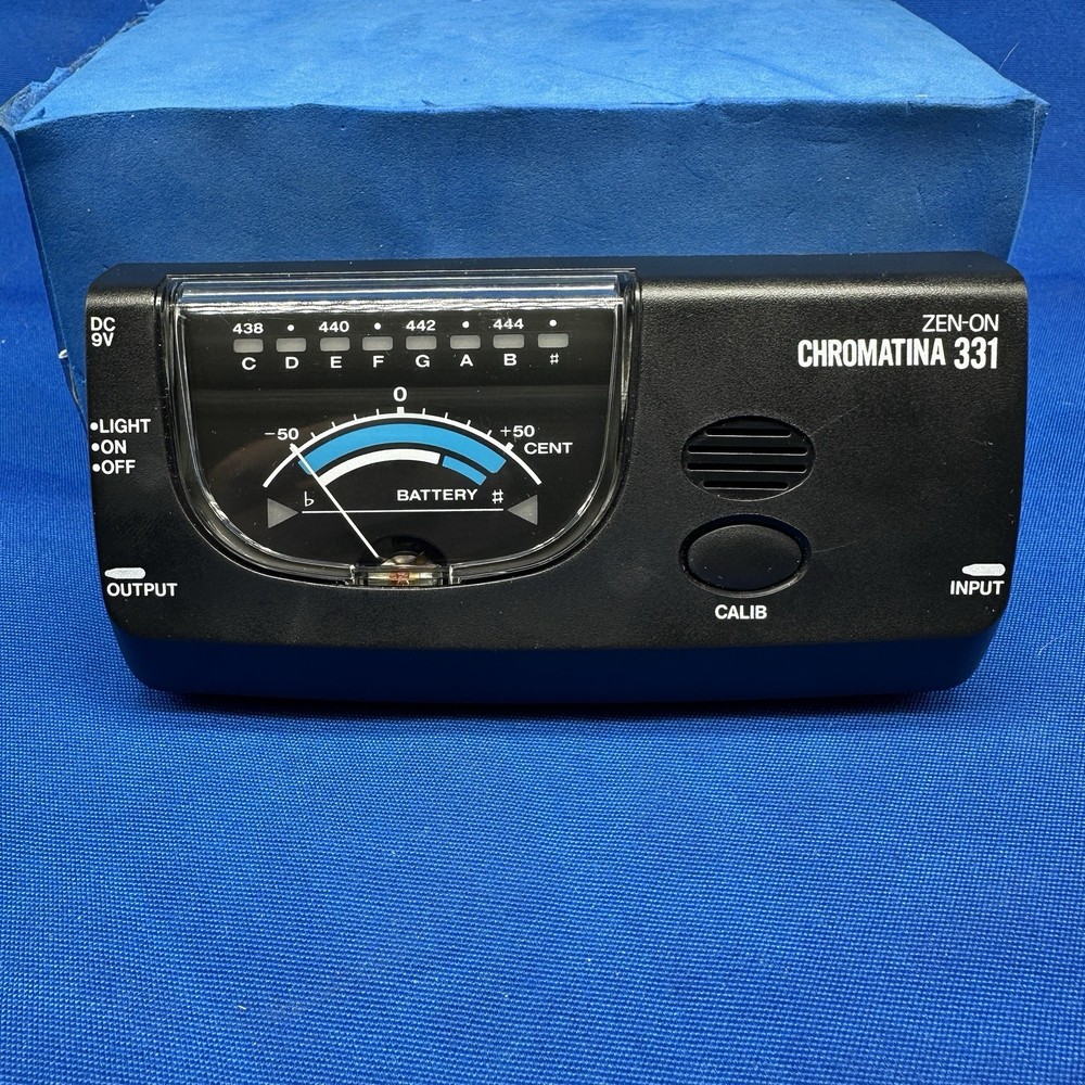 Zen-On Chromatina 331 Chromatic Tuner with Matrix Universal Pickup – Bundle