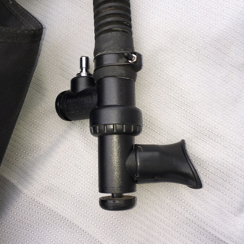 Dacor Enduro Buoyancy Compensator Vest Medium!!