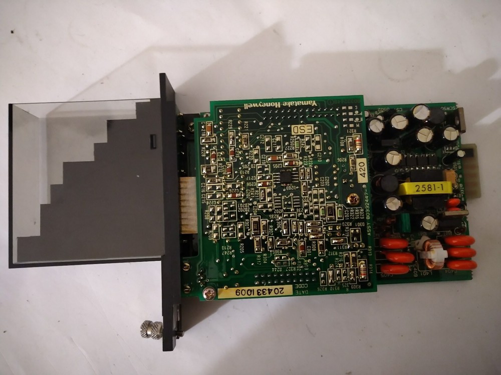 YAMATAKE-HONEYWELL DCS analog input module J-SCM80Z-11