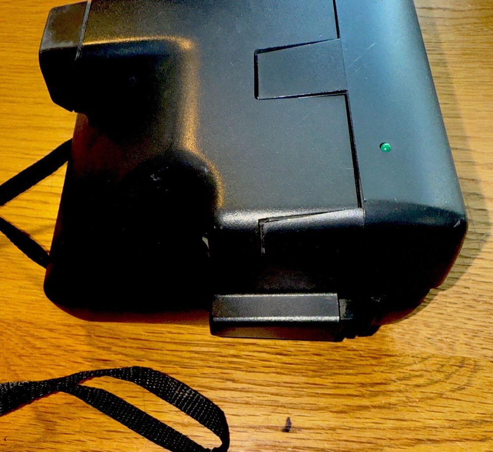 Polaroid One Step-Autofocus Instant Camera 600