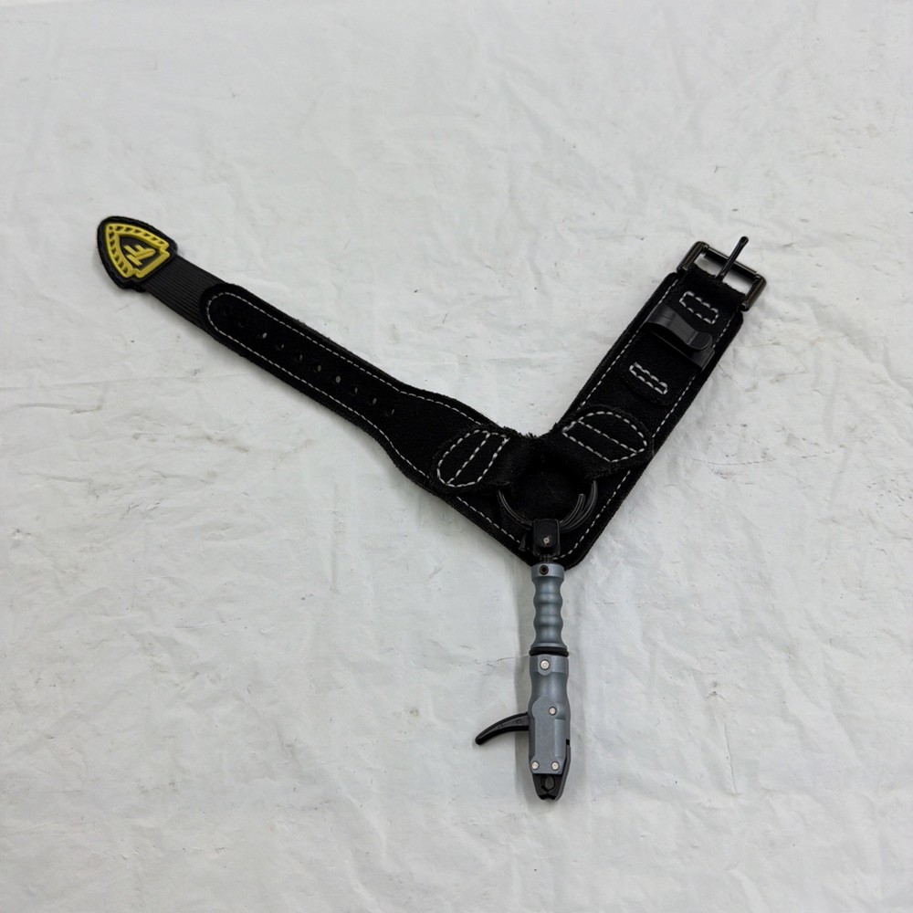Tru-Fire Edge Buckle Foldback Adjustable Archery Compound Bow Release Wrist