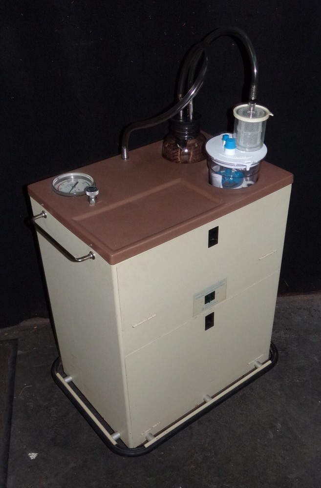 BERKELEY VS-10 UTERINE SUCTION PUMP - FULLY RECONDITIONED