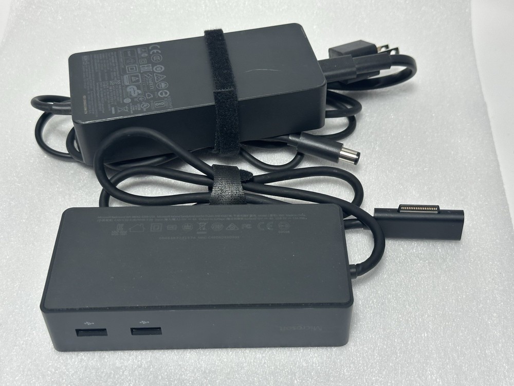 Microsoft Surface Dock Docking Station Model 1661 with Microsoft Adapter 1749