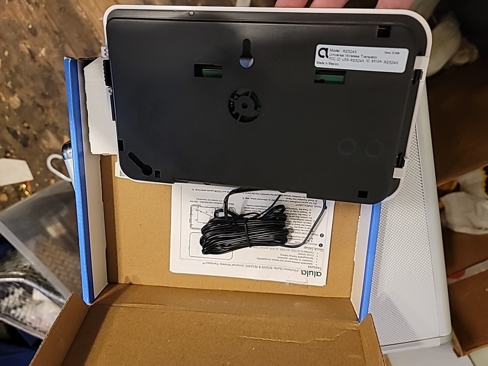 Resolution (Alula) RE524X Universal Wireless to Wireless Translator/Repeater
