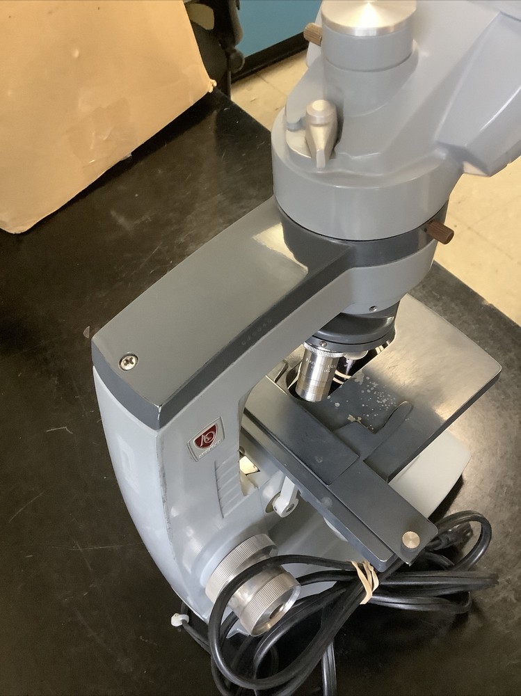 AO Spencer Binocular Microscope with Transformer