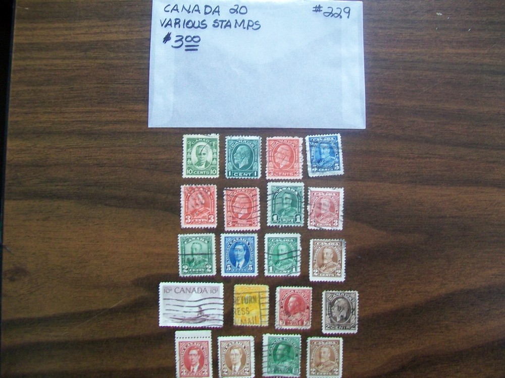 Canada Postage Stamps - Canada - Vintage - 20 Various Stamps (229)