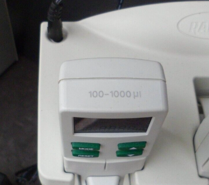 Rainin E3 Rapid Charging with 3 single channel pipettes