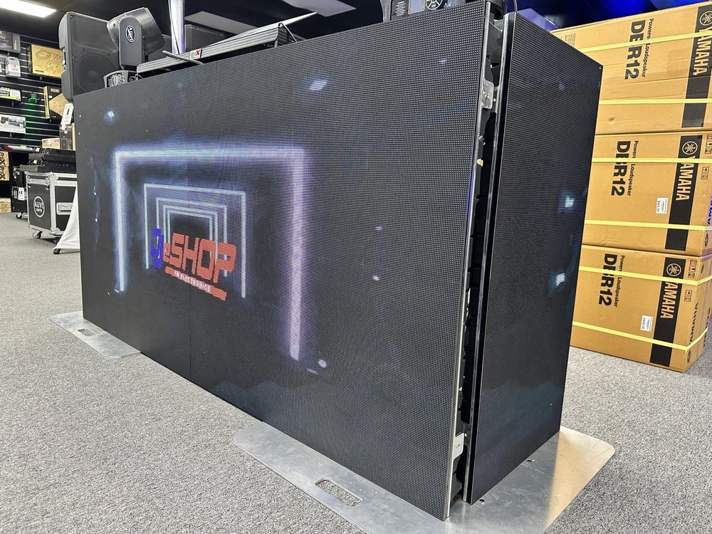 Video Wall LED DJ BOOTH FACADE