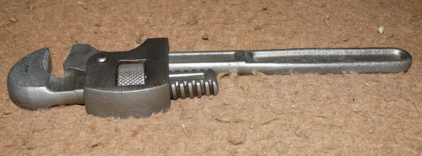 Antique 1890's TRIMONT MANUFACTURING CO. 7" Adjustable Pipe fitting wrench VGC