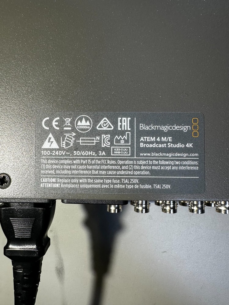 Blackmagic Design ATEM 4 M/E Broadcast Studio 4k Switcher