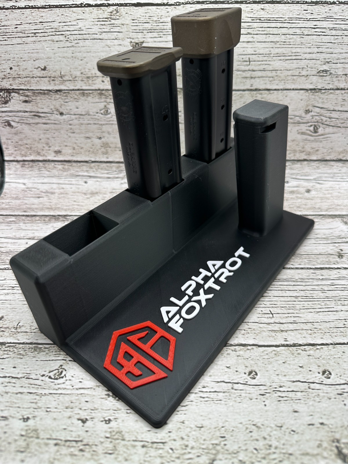 Alpha Foxtrot Romulus DS1911 Pistol Display Stand – Holds 3 Magazines