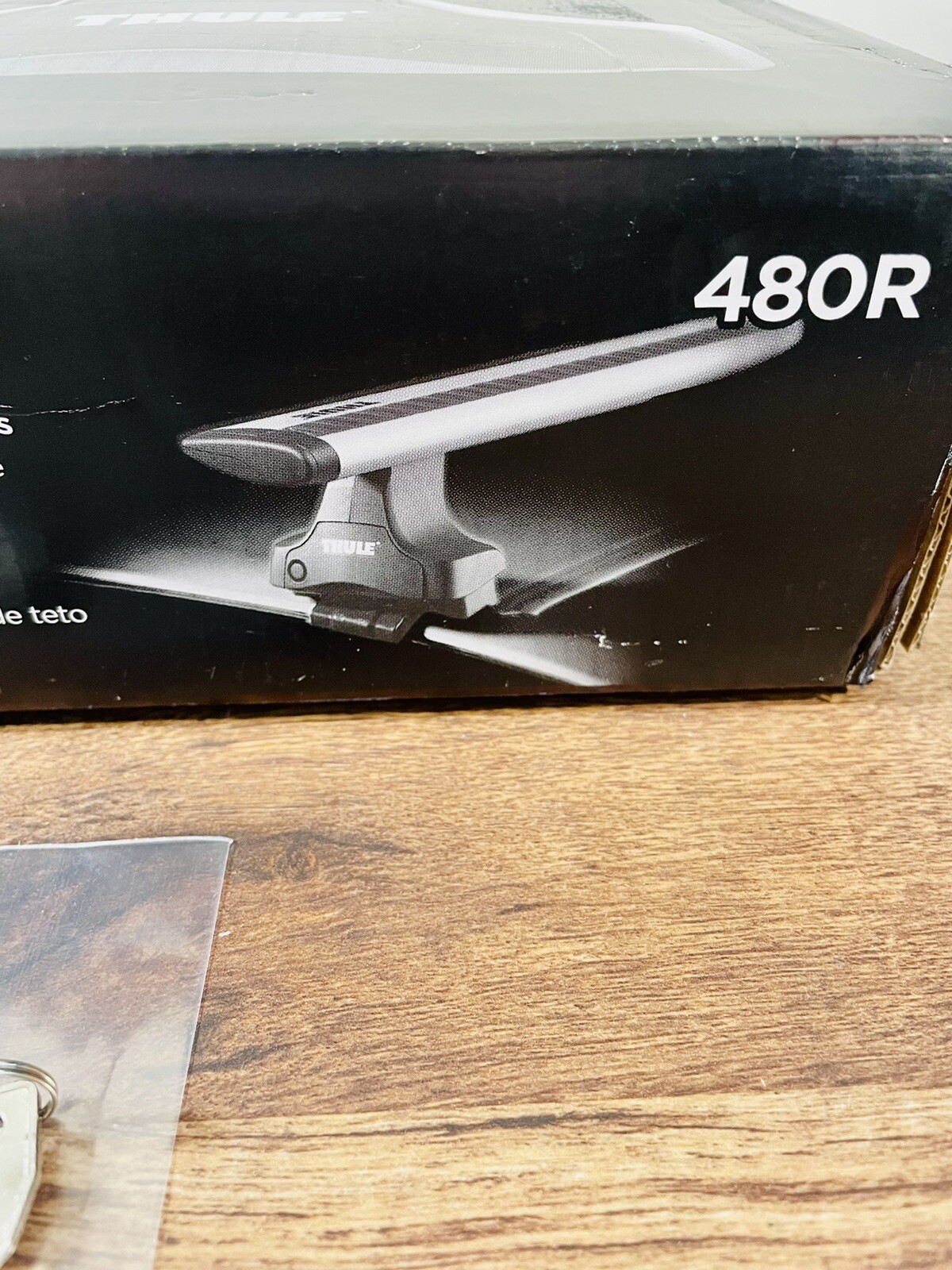 Thule Rapid Traverse Foot Pack 480R + Thule Lock/Key Set (Bundle MSRP $319.90)