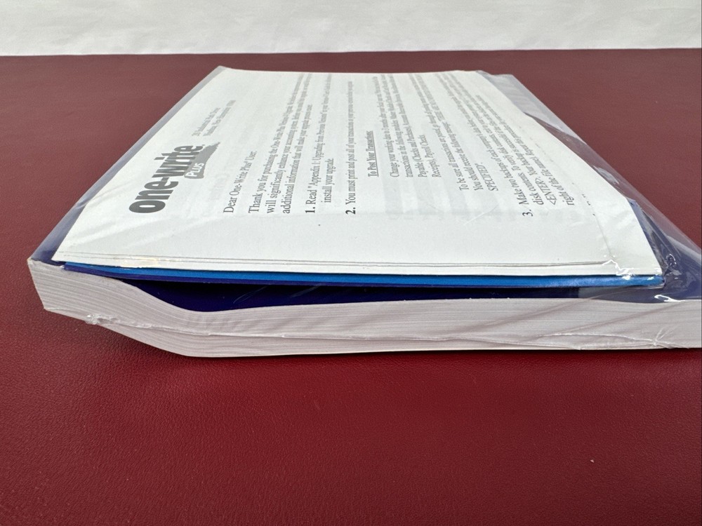 New Sealed One Write Plus Version 4, Accounting Payroll - Software