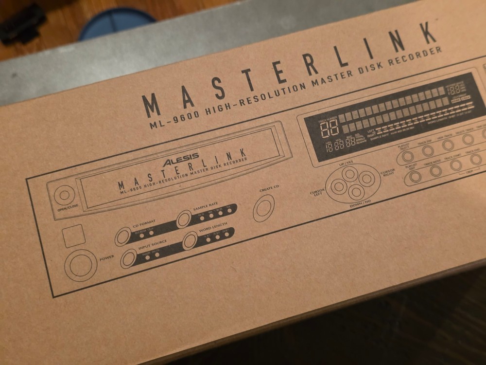 Alesis Masterlink ML-9600 Hard Disk Mastering Recorder with Remote - Open Box