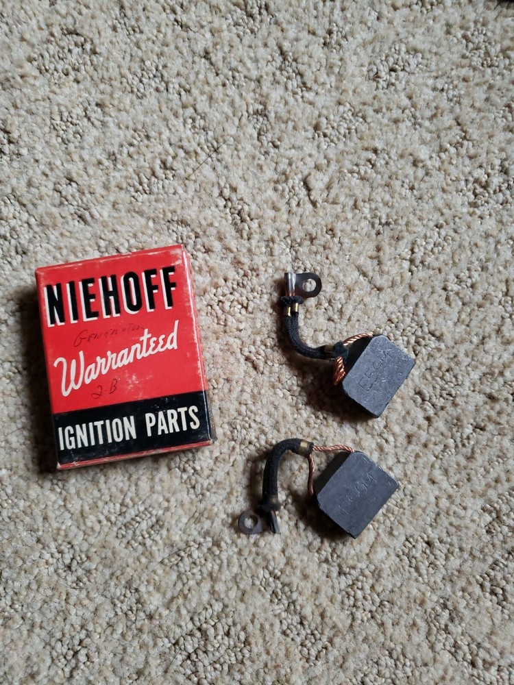 NOS Niehoff E59M Brush Set