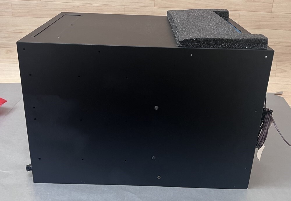 CellarPro 2000VSi 115V 60Hz 4.02A Type 2 Cooling Unit (READ)