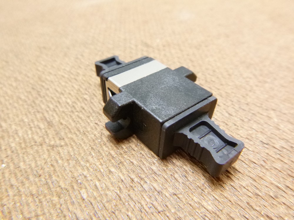 L-Com FOA-MPOFB Fiber Optic MPO Coupler