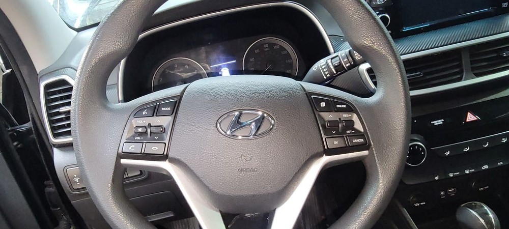 19-21 Hyundai Tucson Camera/Projector Camera Windshield Upper Center