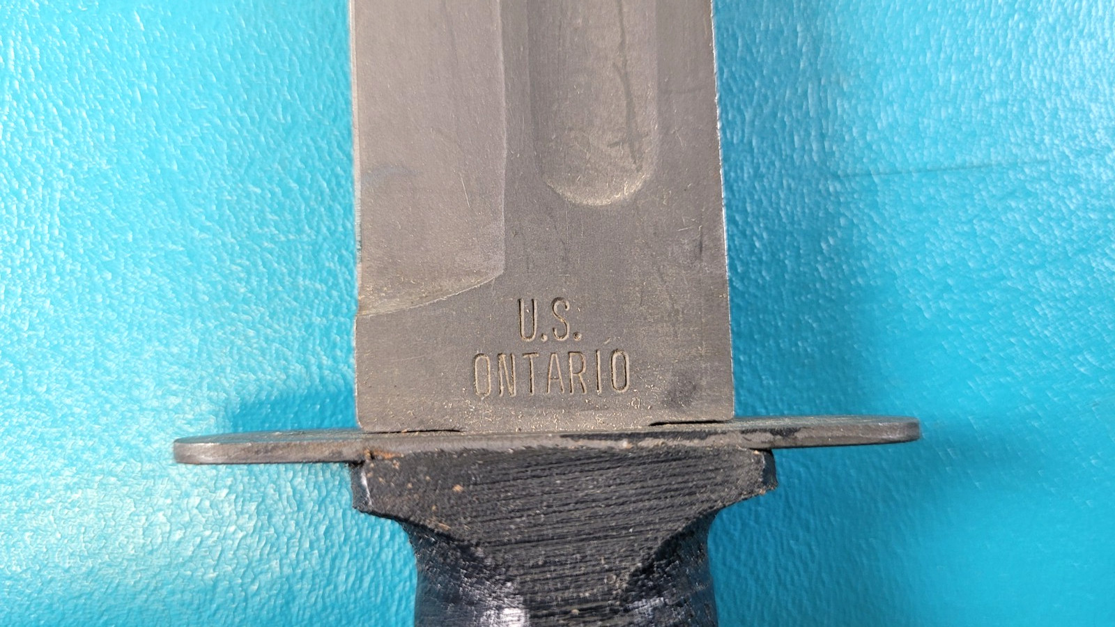 Vintage US Military Ontario Mark 2 Fighting Knife + Black Sheath TR720