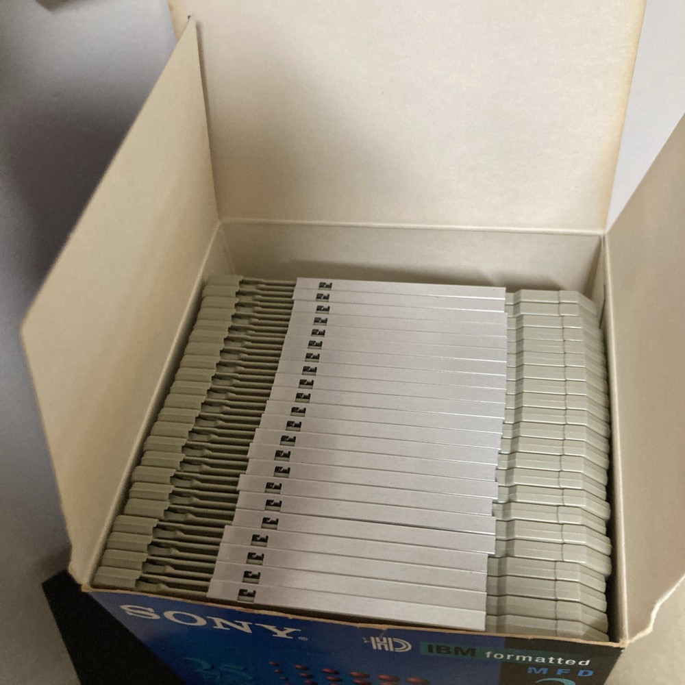 (22) Sony HD IBM Formatted MFD 2 Micro Floppy Disk Double Sided 22 Pack 2HD 3.5