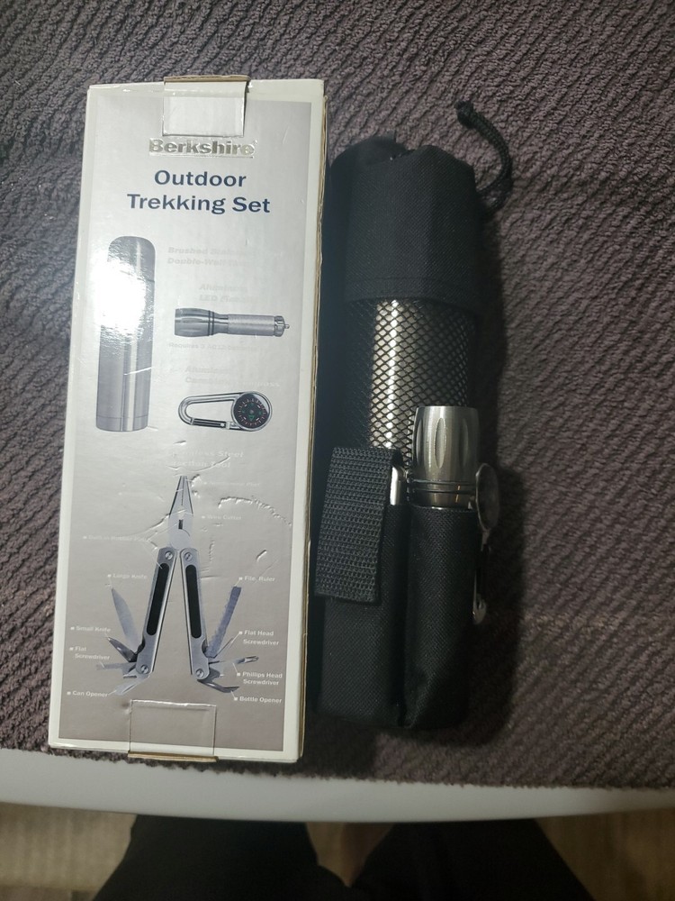 Berkshire Outdoor Trekking Set