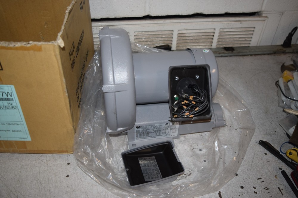 Fuji Electric VFC300A-7W Ring Compressor