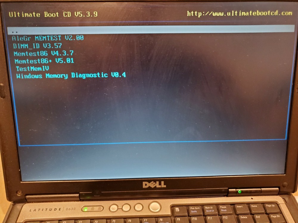 Ultimate Boot CD Bootable Diagnostic Rescue Tools Windows/Linux 16G USB Stick