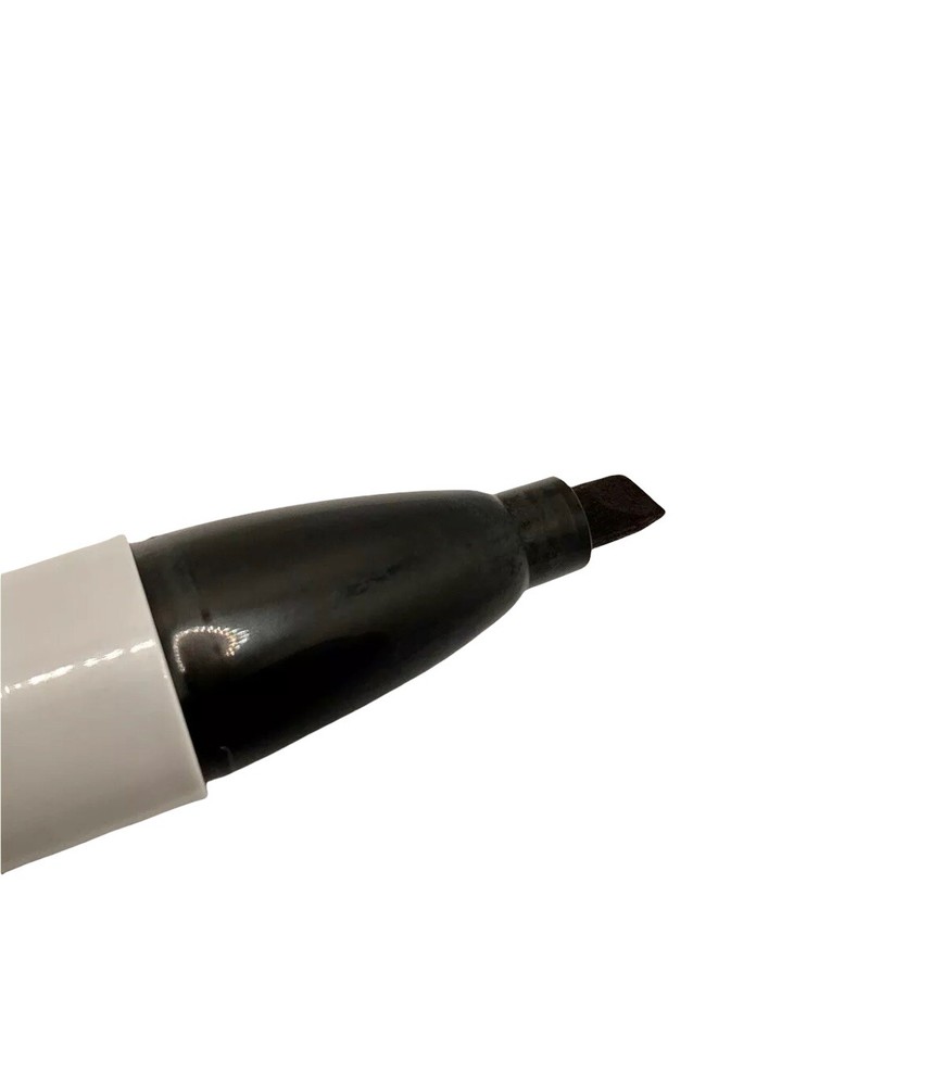 12 Sharpie Chisel Tip Markers Permanent BLACK Ink Large Broad Marker 12-count