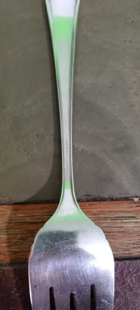 👌ONEIDA c1923 DUCHESS PATTERN SILVERPLATED MEAT 🥩 SERVING FORK