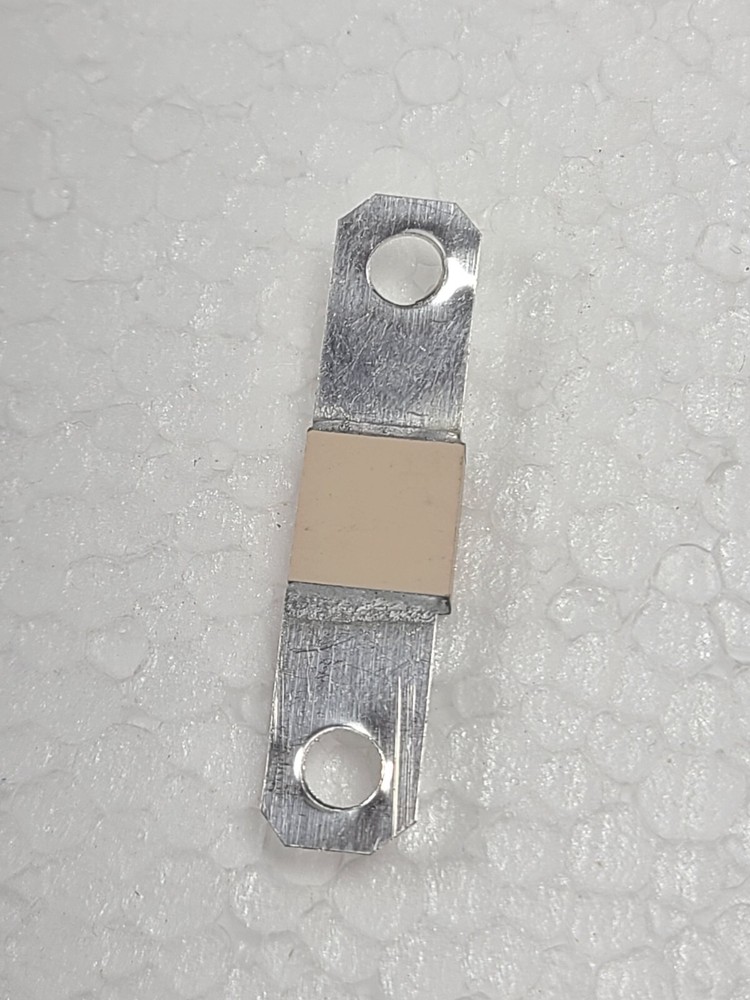 Lot 2 Pieces, AMERICAN TECHNICAL CERAMICS CAPACITOR 221J