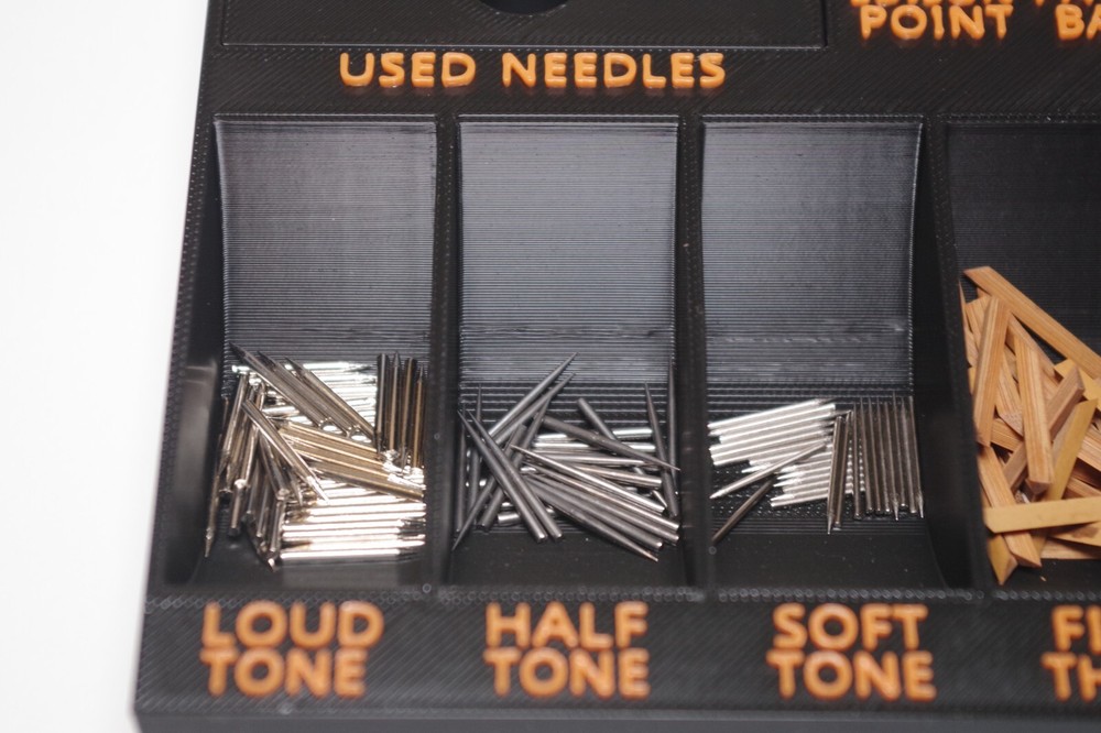 Storage Box for 78 RPM Phonograph Gramophone Needles - Various Compartments