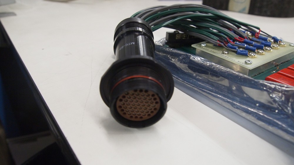Keithley Thermocouple Scanner Card Board 7057A with Interface Cable Connector