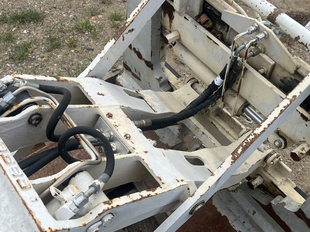 Cascade 4500 LB Push/Pull Slip Sheet Forklift Attachment 45E-PS-352