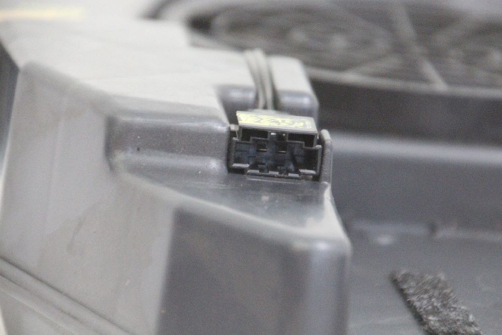 Audi A4 Avant B6 96528 Speaker