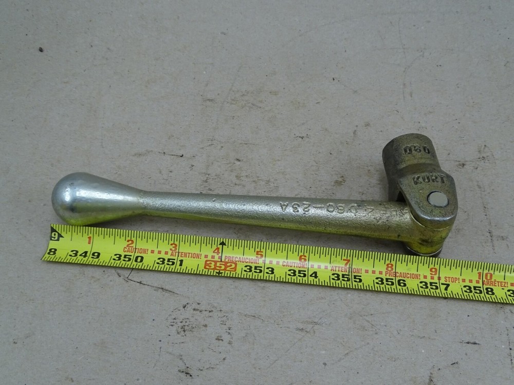 Kurt 3/4" Hex Vise Handle , D60