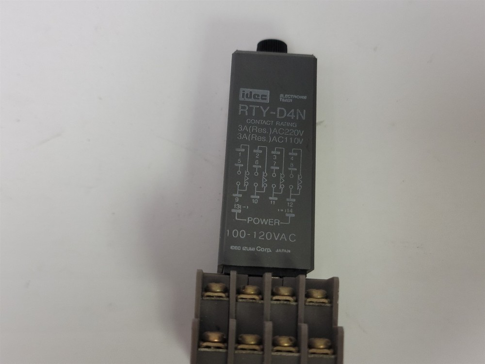 Idec RTY-D40 Timer Relay , 100/120VAC Coil, 3 Amp, w/ Socket Base