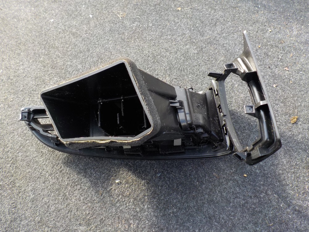 2012 2013 2014 FORD FOCUS DRIVER SIDE FRONT DASH A/C AIR VENT TRIM OEM