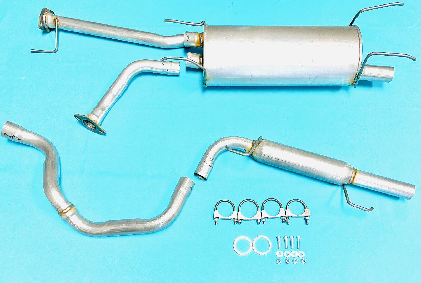 Fits: Resonator & Muffler For 2001 To 2007 Toyota Sequoia 4.7L