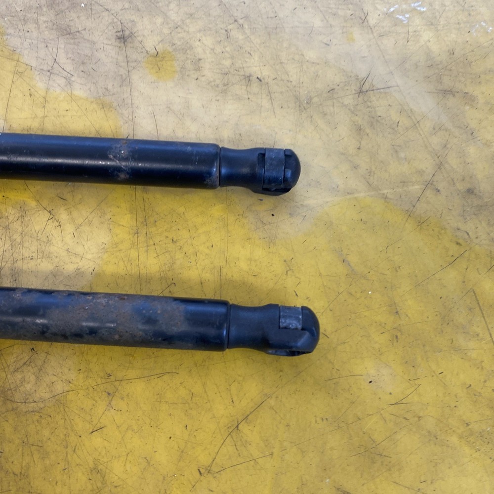 Ford C-Max Tailgate Boot Strut Pair Struts Mk2 5 Door 2011-2015 Ref 142