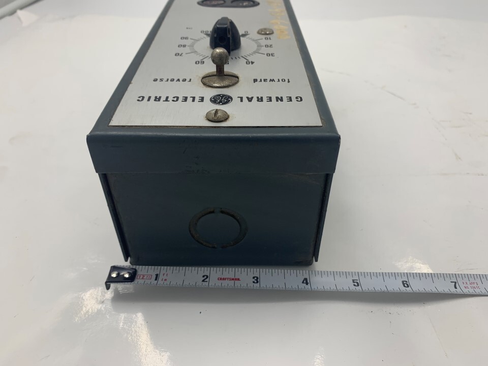 General Electric Temperature Controller 104X960AAG03