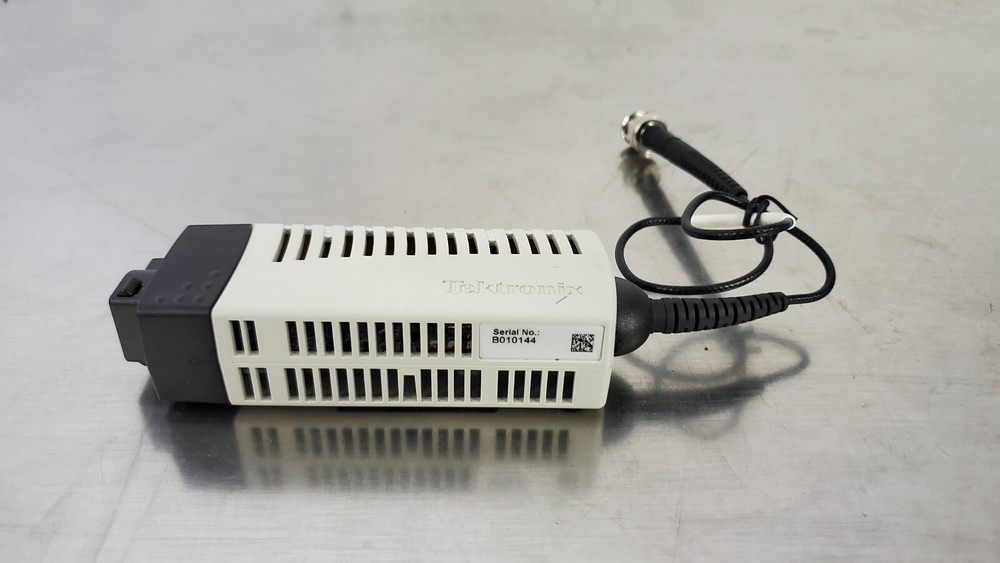 Tektronix TEK-DPG Accessory, Deskew Pulse Generator Signal Source (Refurbished)