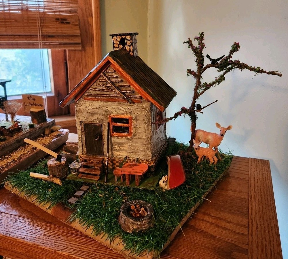 Diorama: Rustic Hunter's Cabin Display