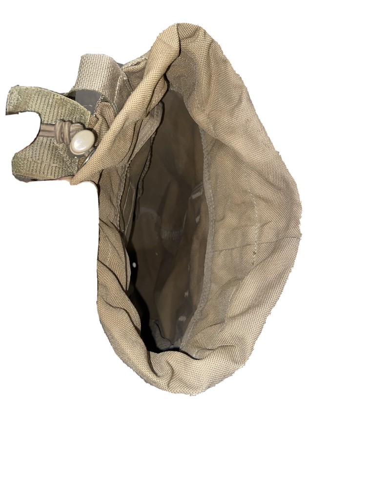 USMC Issue Marine Corps Mag Dump Pouch w/Barrel Lock ** Coyote ** Missing/Snap