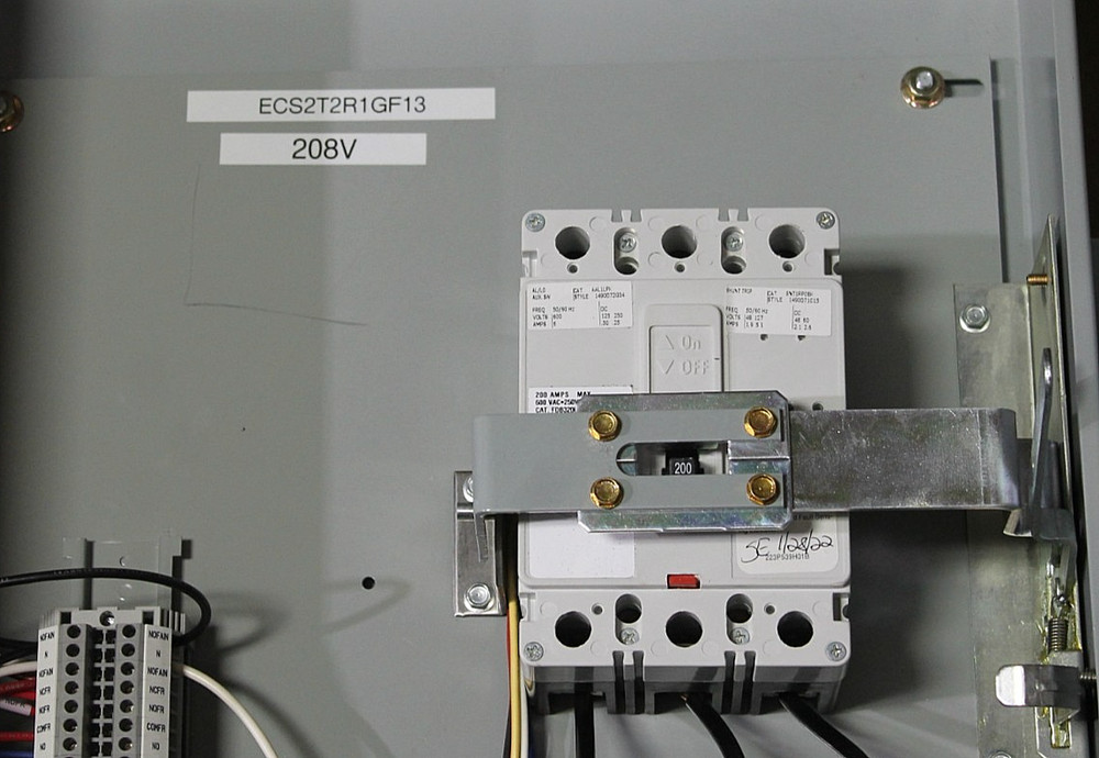 Siemens ECS2T2R1GF13 Elevator Control Switch (No Keyhole Face)