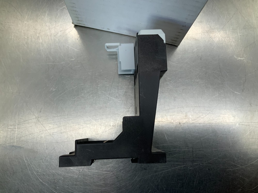 Eaton XTOBXDIND DIN Rail or Panel Mount Adapter Frame D