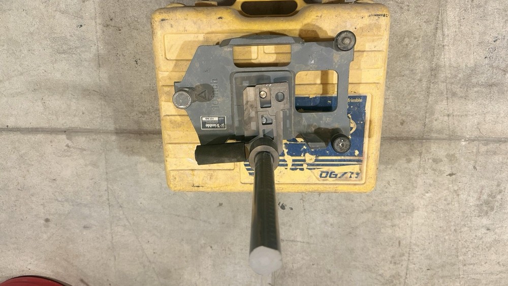 Trimble Spectra Precision DG711 Pipe Laser