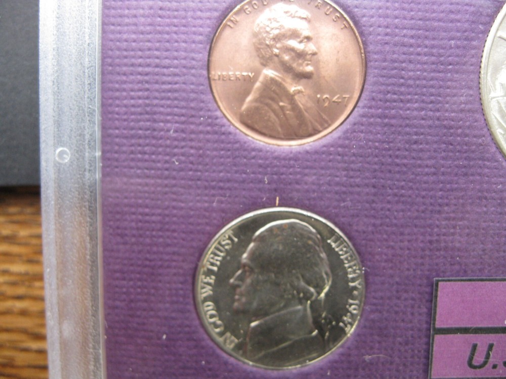 1947 P US Mint Set Brilliant Uncirculated!