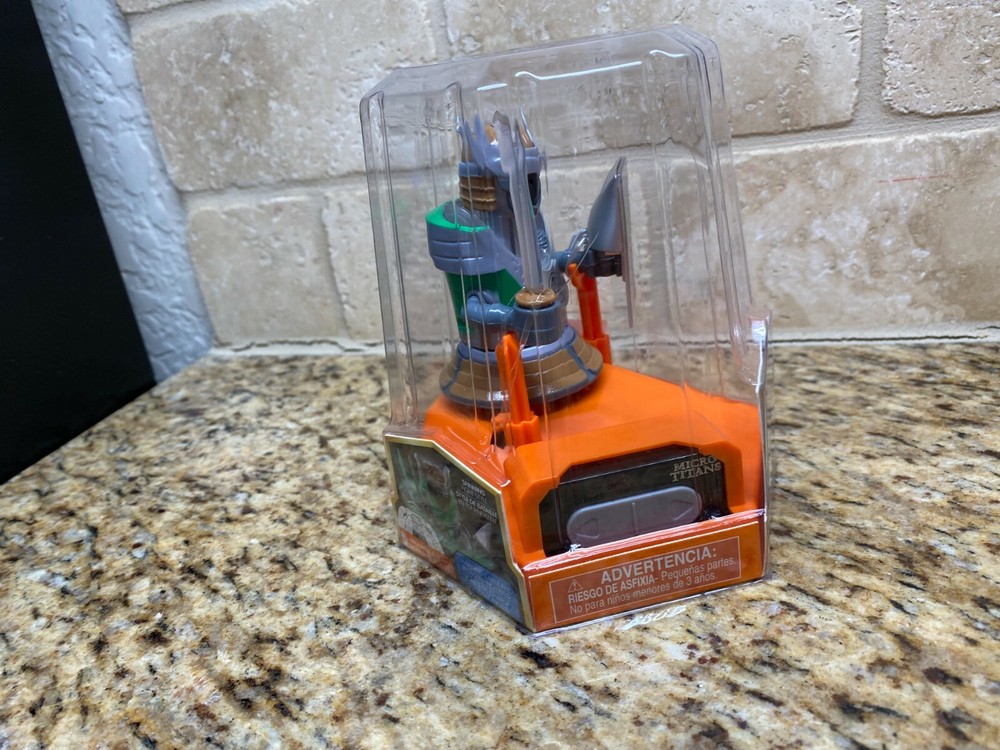 HEXBUG Micro Titans RC Brawler Bots Samurai NEW GREEN