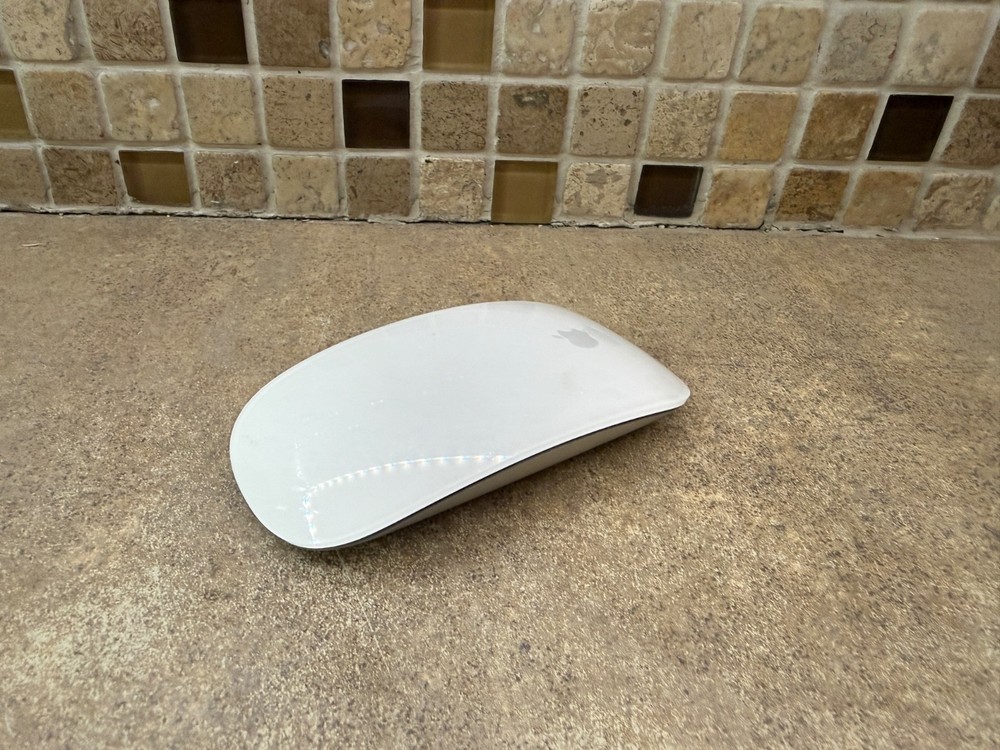 Apple Magic Mouse 2 White A1657 Wireless Mouse
